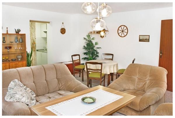 Ferienwohnungen Pokoj-Wohnung 4 *